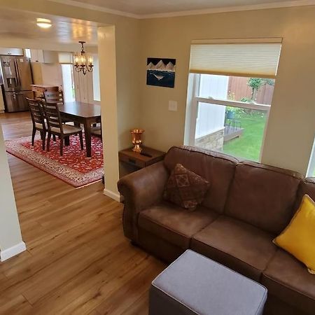 Luxury Dt Cottage - Free Parking - Self Check-In แองเคอเรจ ภายนอก รูปภาพ
